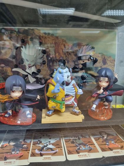 Pop Mart ยกตู้ มี 5 ตัว