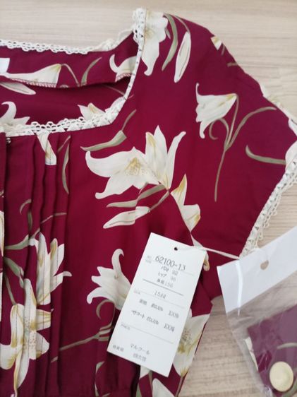เดรสลายดอกสีไวน์แดง คอแต่งลูกไม้ XL แบรนด์ญี่ปุ่น รูปที่ 2