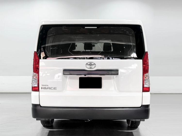 Toyota Hiace 2019 2.8 economy Van ดีเซล เกียร์ธรรมดา ขาว รูปที่ 4
