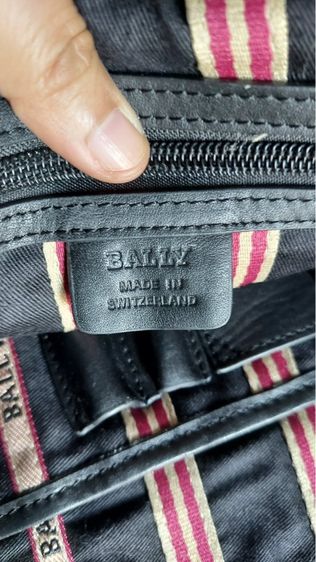 กระเป๋าเอกสาร Bally ของแท้ รูปที่ 9