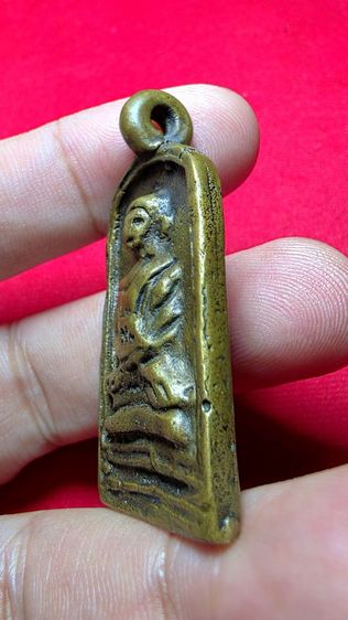 เหรียญหล่อหลวงพ่อไปล่ วัดกำแพง รูปที่ 2