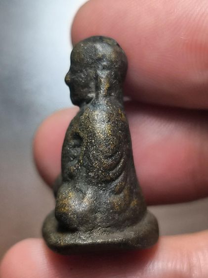 หลวงพ่อเงินพิมพ์ขี้ตา รูปที่ 3