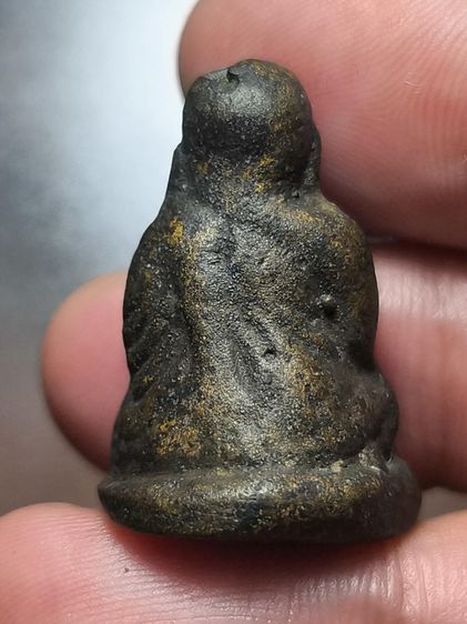 หลวงพ่อเงินพิมพ์ขี้ตา รูปที่ 2