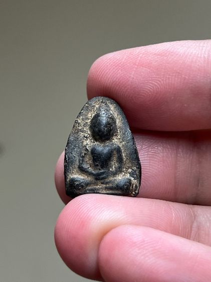 พระเนื้อดิน