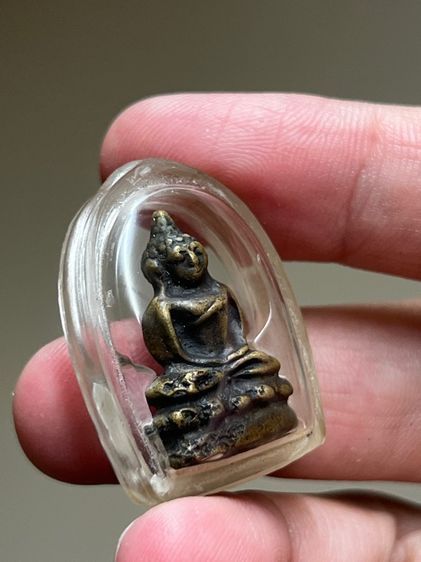 พระหล่อเก่า รูปที่ 2