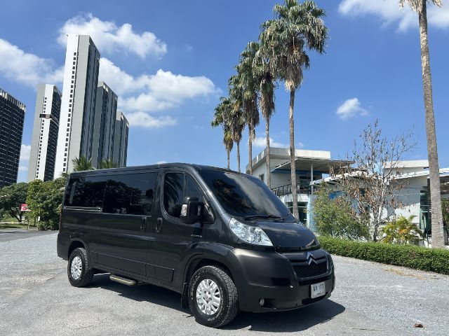 Citroen Jumper 2014 รุ่นย่อยอื่นๆ Van ดีเซล ไม่ติดแก๊ส เกียร์ธรรมดา ดำ รูปที่ 2