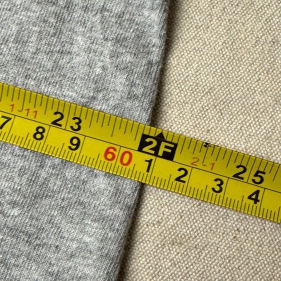 เสื้อยืด Vintage​ 90s Live Hard made in USA Size F  รูปที่ 7