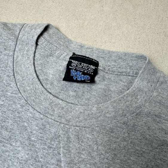 เสื้อยืด Vintage​ 90s Live Hard made in USA Size F  รูปที่ 3