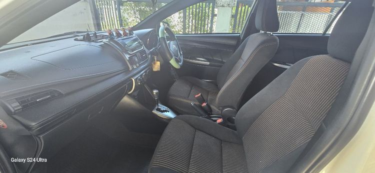 Toyota Yaris 2016 1.2 G Sedan เบนซิน เกียร์อัตโนมัติ ขาว รูปที่ 4