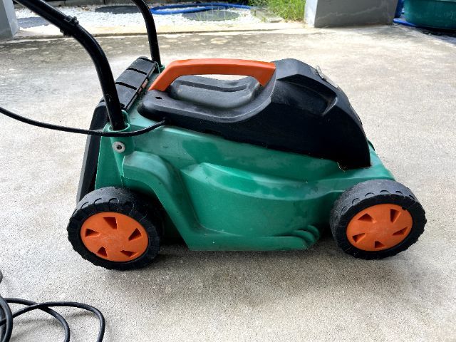 เครื่องตัดหญ้า สภาพดี แทบไม่ได้ใช้งาน รูปที่ 5