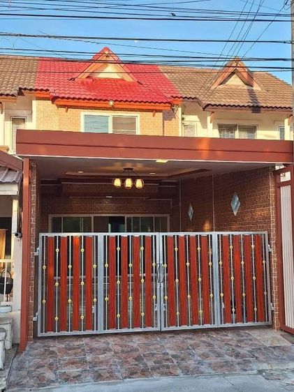 ขายบ้านทาวน์เฮ้าส์ รีโนเวทใหม่ หมู่บ้านบุราพันธ์ หนองจอก รูปที่ 2