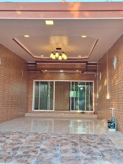 ขายบ้านทาวน์เฮ้าส์ รีโนเวทใหม่ หมู่บ้านบุราพันธ์ หนองจอก รูปที่ 3