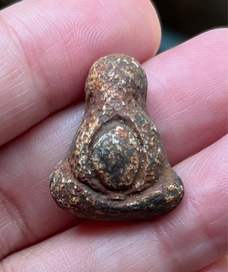 พระปิดตาหลวงปู่ยิ้ม ตะกั่วเก่า