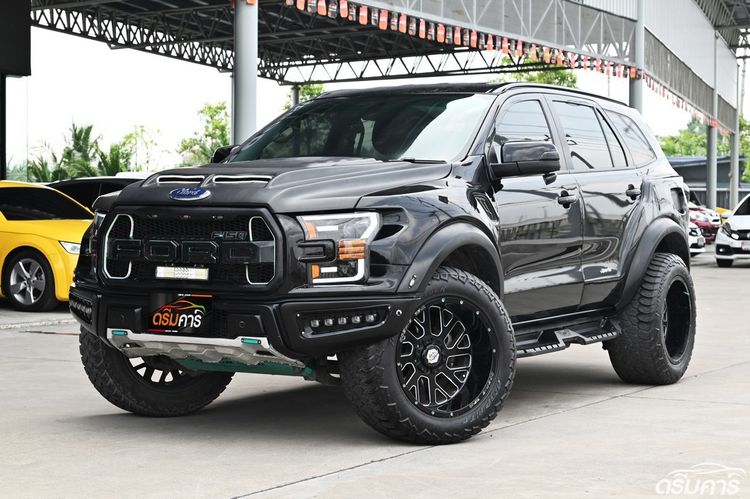 รถ Ford Everest 2.0 Titanium Sport สี ดำ