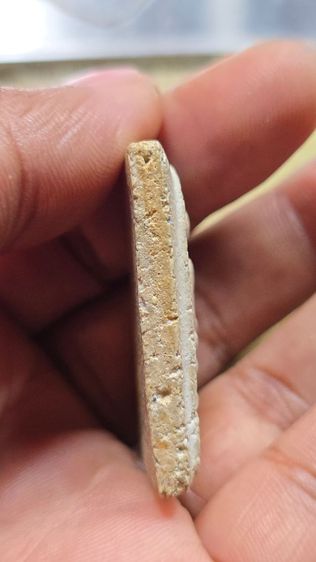 พระสมเด็จเนื้อว่าน 108 หลวงพ่อทองมา ถาวโร ปี 2518 รูปที่ 3