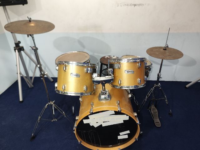 เครื่องดนตรีครบชุด รูปที่ 2