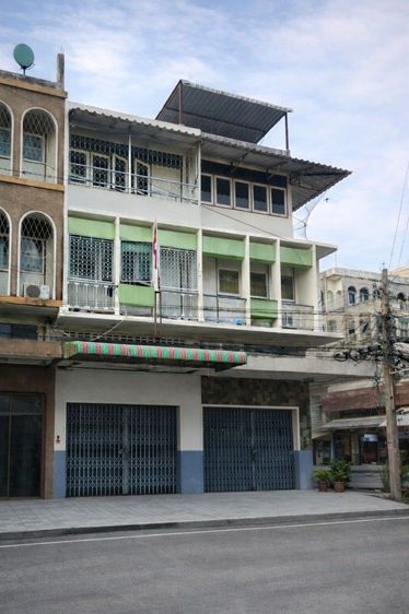 ด่วน ขายอาคารพาณิชย์ ศรีราชา 200 เมตรจากตึกคอม