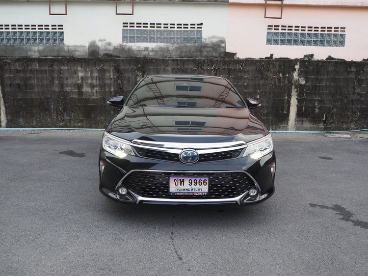 Toyota Camry 2017 2.5 HV Premium Sedan ไฮบริด ไม่ติดแก๊ส เกียร์อัตโนมัติ ดำ รูปที่ 3