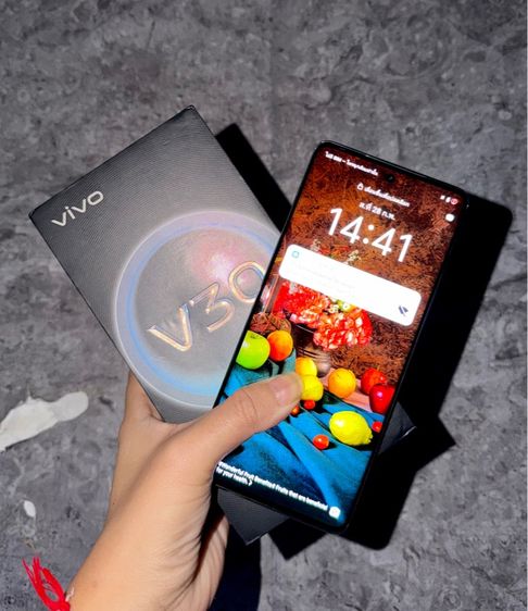Vivo V30 5G อุปกรณ์แท้ครบกล่อง แรมเยอะ
