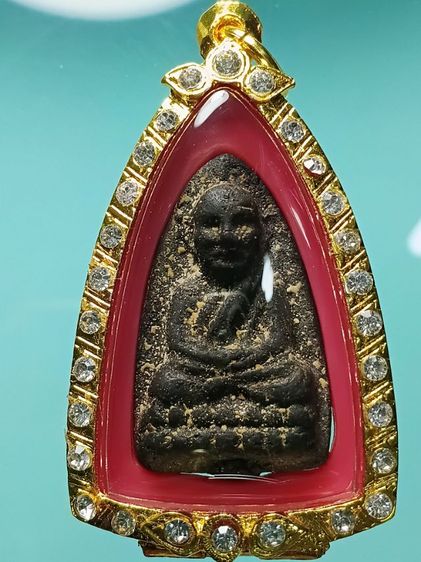 พระหลวงปู่ทวด เนื้อว่านกากยายักษ์ พิมพ์ใหญ่ รุ่นเเรก ปี2497 วัดช้างให้ สภาพสวย เนื้อเเก่ว่านดินดำ ไขว่านขึ้นทั่วองค์ พระสวยเก่าเก็บ เดิมๆมาก รูปที่ 10