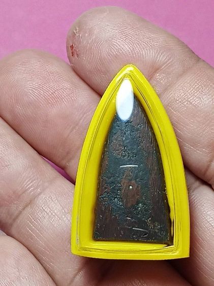 พระหลวงปู่ทวด เตารีดเล็ก ปี05 วัดช้างให้ หน้าอาปาเช่ สภาพสวยเก่า เนื้อจัดเข้มมาก เบ้าแป้งเจิมเดิมๆจากวัดยังติดอยู่ แข้งไม่ขีด สวยเดิมๆครับ รูปที่ 9