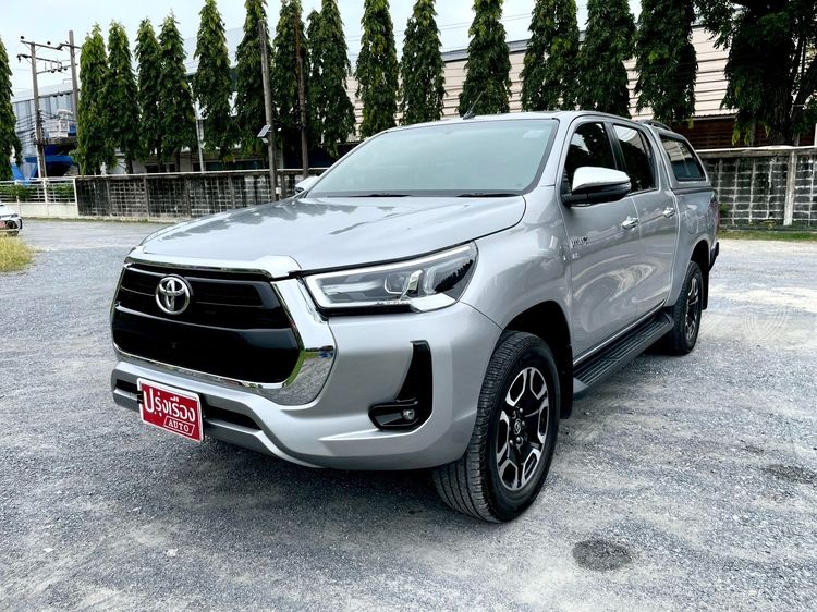 รถ Toyota Hilux Revo Double Cab 2.8 High 4WD สี เทา