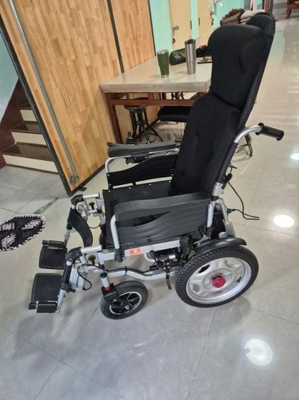 วิลแชร์ไฟฟ้า ใช้งานปกติ
 สภาพดี