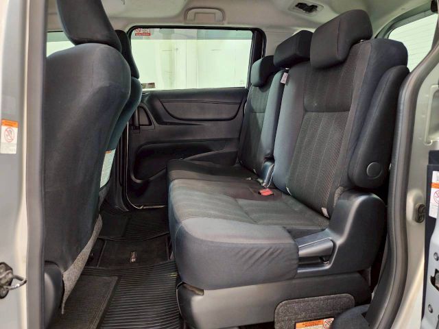 Toyota Sienta 2022 1.5 G Utility-car เบนซิน เกียร์อัตโนมัติ เงิน รูปที่ 3