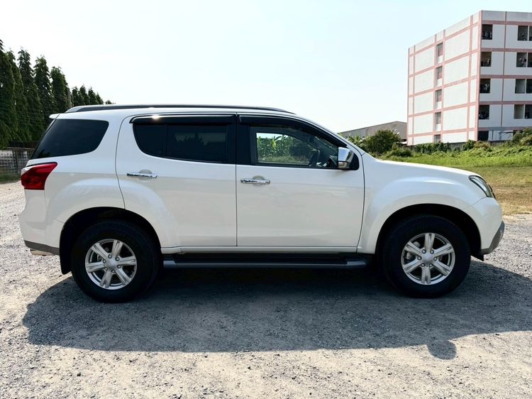 Isuzu MU-X 2014 3.0 4WD Utility-car ดีเซล ไม่ติดแก๊ส เกียร์อัตโนมัติ ขาว รูปที่ 4