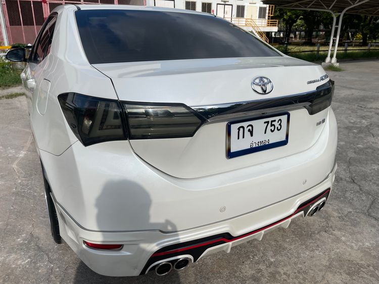 Toyota Altis 2014 1.8 E Sedan เบนซิน เกียร์อัตโนมัติ ขาว รูปที่ 3