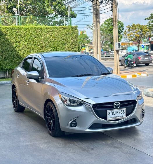 Mazda Mazda 2 2019 1.3 Skyactiv-G S Leather Sports Sedan เบนซิน ไม่ติดแก๊ส เกียร์อัตโนมัติ เทา รูปที่ 2