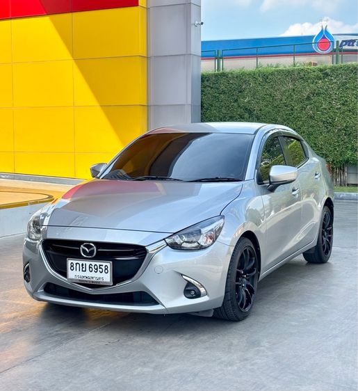 รถ Mazda Mazda 2 1.3 Skyactiv-G S Leather Sports สี เทา