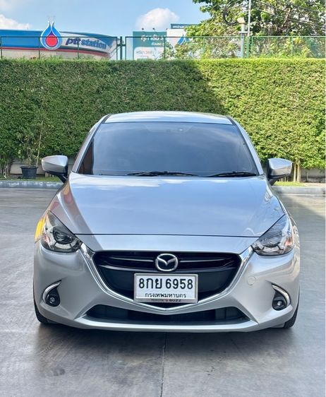 Mazda Mazda 2 2019 1.3 Skyactiv-G S Leather Sports Sedan เบนซิน ไม่ติดแก๊ส เกียร์อัตโนมัติ เทา รูปที่ 3