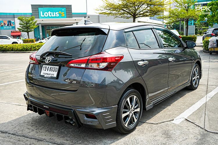 Toyota Yaris 2019 1.2 G Plus Sedan เบนซิน ไม่ติดแก๊ส เกียร์อัตโนมัติ เทา รูปที่ 4