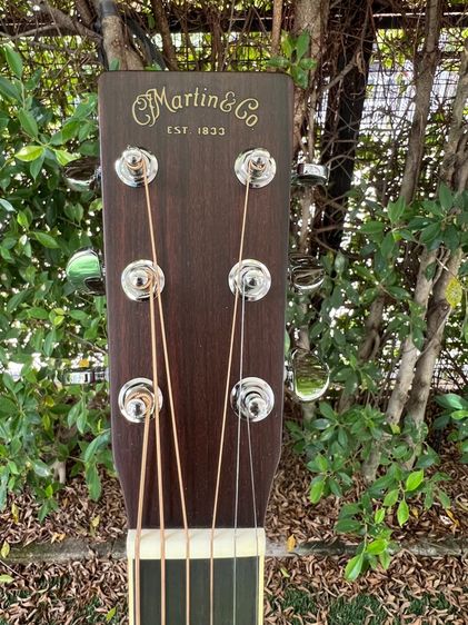 Guitar Martin D35 พร้อม case แข็ง รูปที่ 4