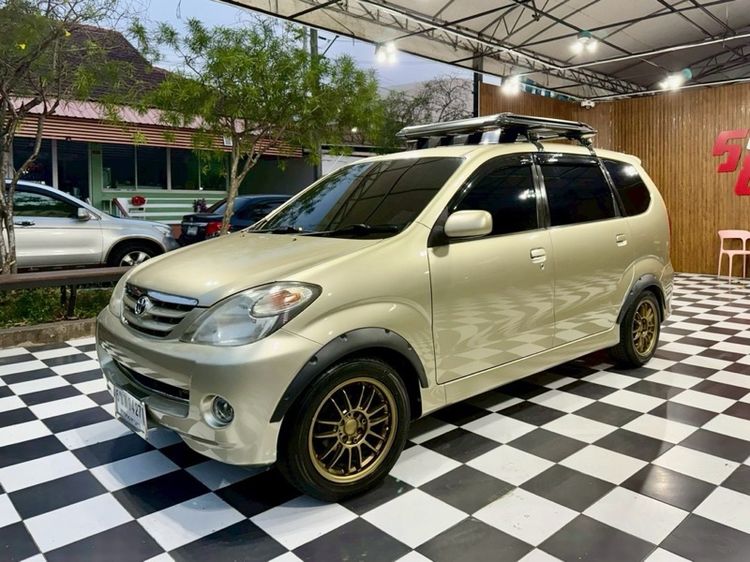 Toyota Avanza 2004 1.5 E Utility-car เบนซิน ไม่ติดแก๊ส เกียร์อัตโนมัติ ทอง รูปที่ 2