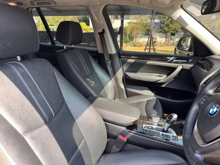BMW X3 2015 2.0 xDrive20d Highline 4WD Utility-car ดีเซล เกียร์อัตโนมัติ เทา รูปที่ 3