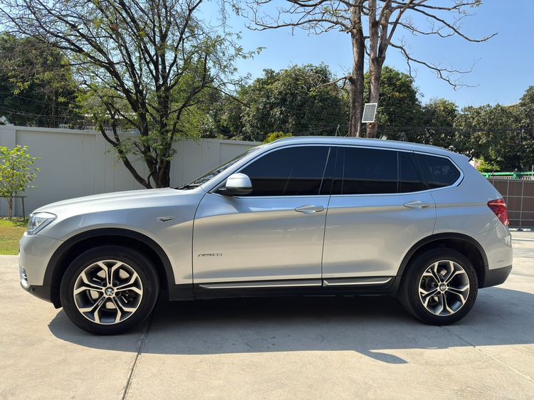 BMW X3 2015 2.0 xDrive20d Highline 4WD Utility-car ดีเซล เกียร์อัตโนมัติ เทา รูปที่ 4
