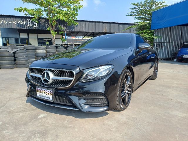 Mercedes-Benz E-Class 2021 E200 Sedan เบนซิน ไม่ติดแก๊ส เกียร์อัตโนมัติ ดำ รูปที่ 4