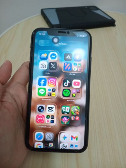 ขายไอโฟน 11 สภาพนางฟ้า 64 G ยังใหม่ไม่ค่อยใช้งานค่ะ