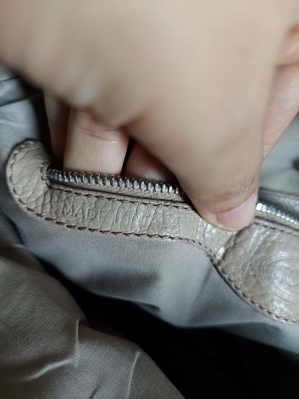 กระเป๋า Tod’s ของแท้ งานแรร รูปที่ 15