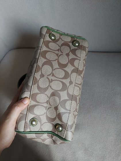 กระเป๋า Coach ของแท้ทรงหมอน รูปที่ 5