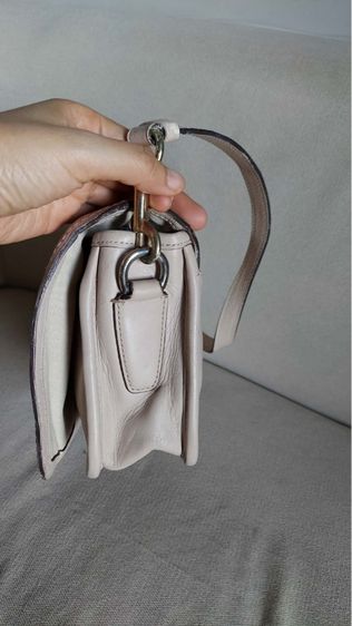 กระเป๋าคอสบอดี้ Coach ของแท้ รูปที่ 3