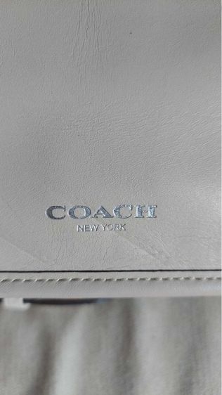กระเป๋าคอสบอดี้ Coach ของแท้ รูปที่ 11