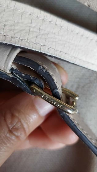 กระเป๋าคอสบอดี้ Coach ของแท้ รูปที่ 13