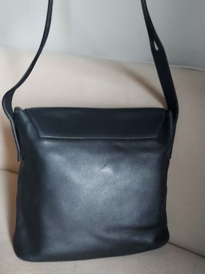 กระเป๋าครอสบอดี้ Loewe ของแท้ สีดำ รูปที่ 2