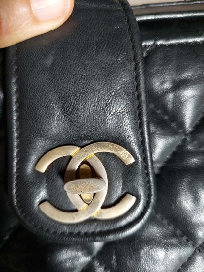 กระเป๋าถือ Chanel สีดำ ทรงดอกเตอร์ รูปที่ 9