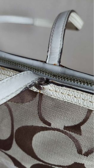 กระเป๋าถือ Coach ของแท้ รูปที่ 10