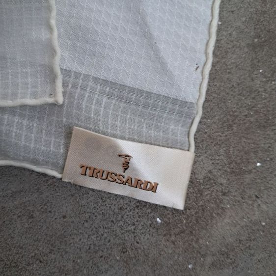 ผ้าพัน Trussardi งานนอก มือ1 รูปที่ 10
