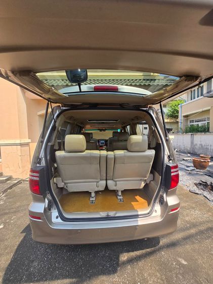 รถ Toyota Alphard 3.0 V6 สี ทอง